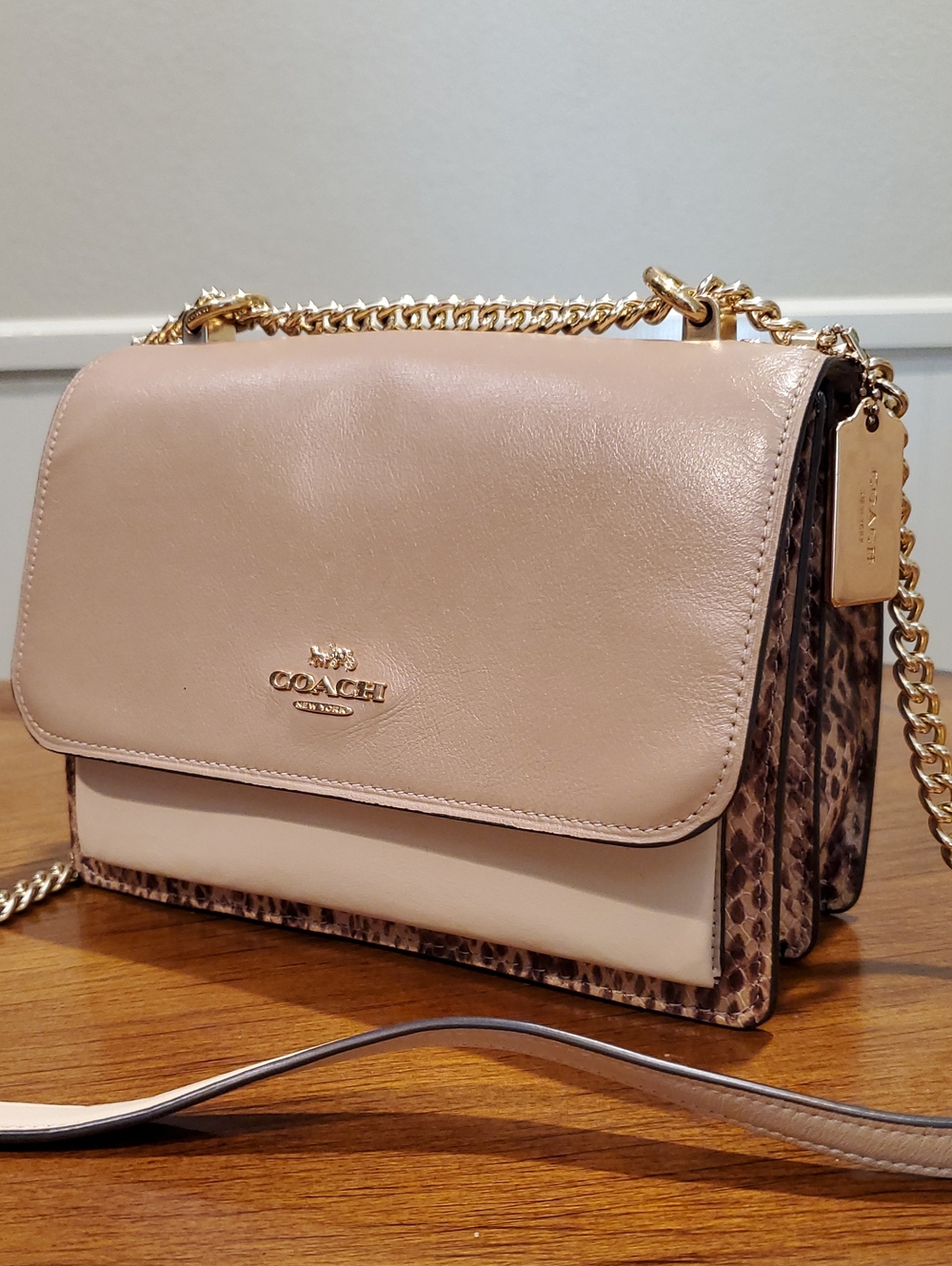 Like NEW Coach Klare Crossbody